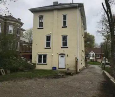 C- 91 Sheridan Street | 91 Sheridan Street, Brantford - Photo 1