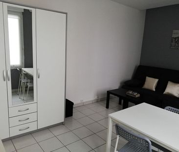 Appartement Niort Studio meublé 27 m2 - Photo 2