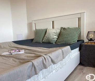 Pronájem bytu 1+kk s balkonem a parkovacím místem - Photo 3