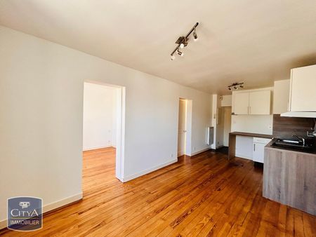 Location Appartement 2 pièces 38m² LAVAL 53000 - Photo 2