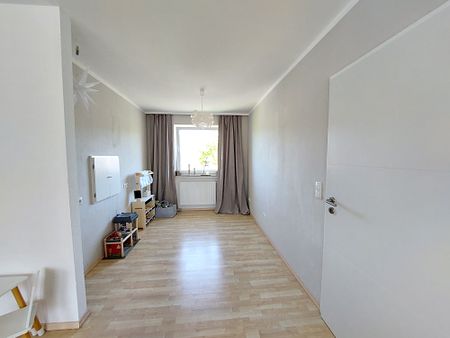 Ruhige 4 Zimmer Wohnung mit Balkon in Einbeck - Foto 4