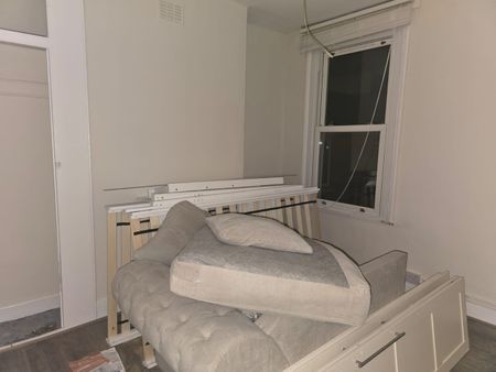 2 Bed Flat, Antill Road, E3 - Photo 2