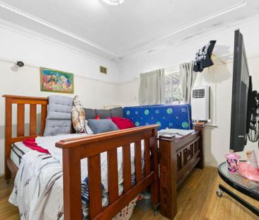 3 Bedroom House!! - Photo 2