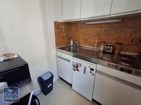 Location Appartement 1 pièce 26m² CLERMONT FERRAND 63000 - Photo 2