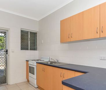 Coastal Living Meets Convenience - Unit Close to The Strand & CBD! - Photo 6