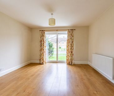 Available unfurnished now - Photo 2