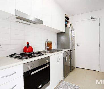 104/10 Pottery Court, Brunswick - Photo 2