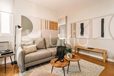 Apartamento de alquiler en Calle de Fernán González, Ibiza de Madrid - Photo 2