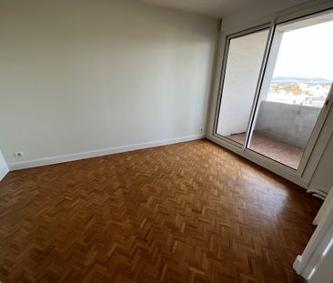 T4 de 90 m² avec garage - Photo 1