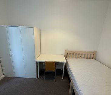 Lady Road, Burton Stone Lane - P10823 - Photo 5