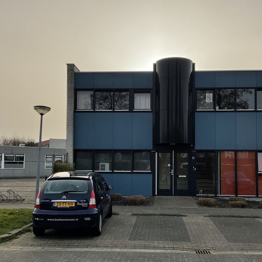 Verhuurd: Operetteweg 94, 1323 VC Almere - Photo 1