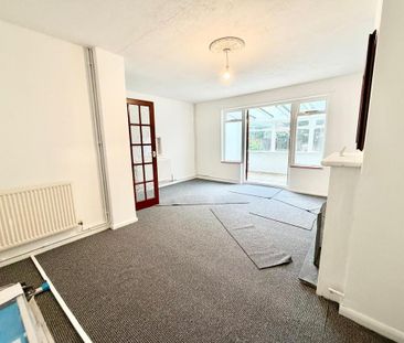 3 bedroom terraced house to rent - Photo 1