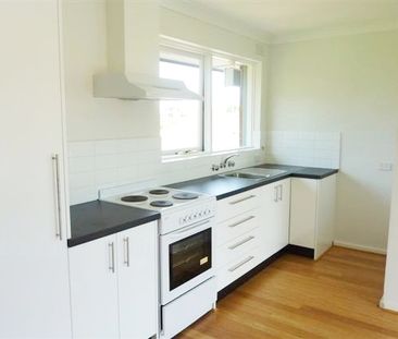 SPACIOUS APARTMENT - Photo 2