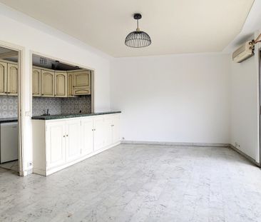 Nice Cimiez à louer studio vide 32 m² - Photo 3