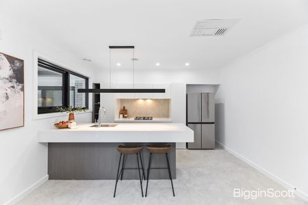 Stylish Renovation in an Unbeatable Location - Photo 5