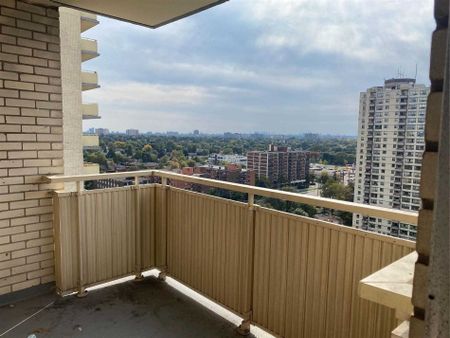 For Lease - 340 Dixon Road Unit# 1705, Toronto, Ontario - Photo 5