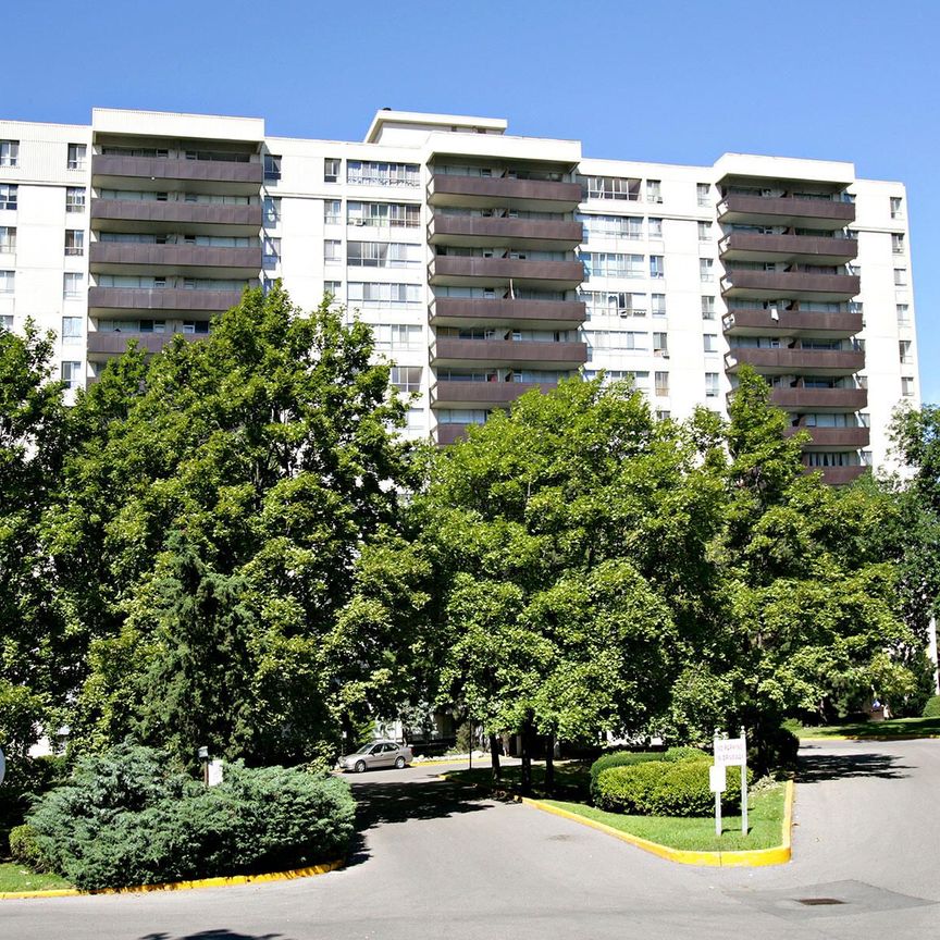 For Lease - 6200 Bathurst Street Unit# 1112, Toronto, Ontario - Photo 1