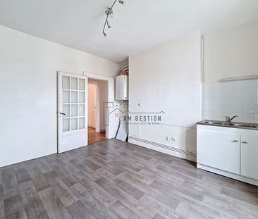 Location Appartement 6 pièces 105m² - Photo 5