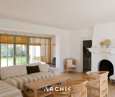 Architecture d'inspiration Basco-Landaise, cette villa typique du P... - Photo 5