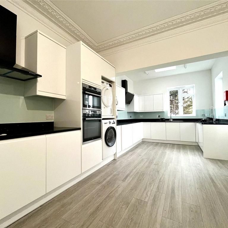 House share to rent - Photo 1