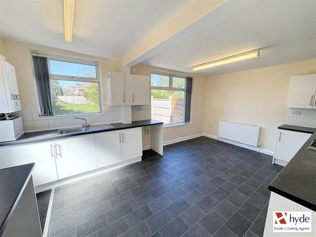 Westholme Road, Prestwich, Manchester, M25 2RE - Photo 4