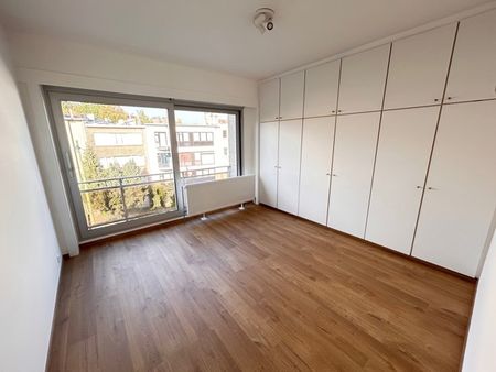 Verhuur appartement 2 kamers, 102m² - Foto 2