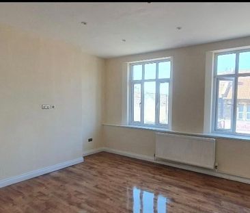 Room in a Shared Flat, Fishponds Road, BS16 - Photo 1