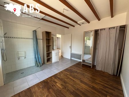 Location Maison 7 pièces 137m² - Photo 2
