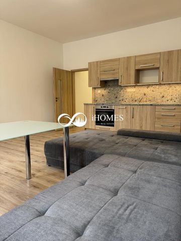 Apartment for rent, 2+kk - 1 bedroom, 111m - Fotografie 2