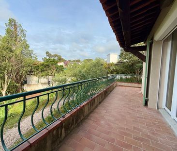 Saint Raphael Haut de villa avec jardin privatif, - Photo 1