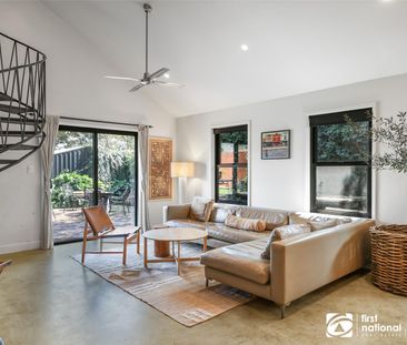 FULLY FURNISHED LUXURY IN THE HEART OF MUDGEE - Photo 6