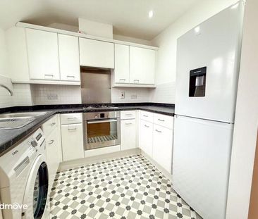 2 bedroom coach house to rent - Photo 6