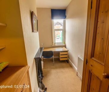 115 Lawrence Street - Photo 4