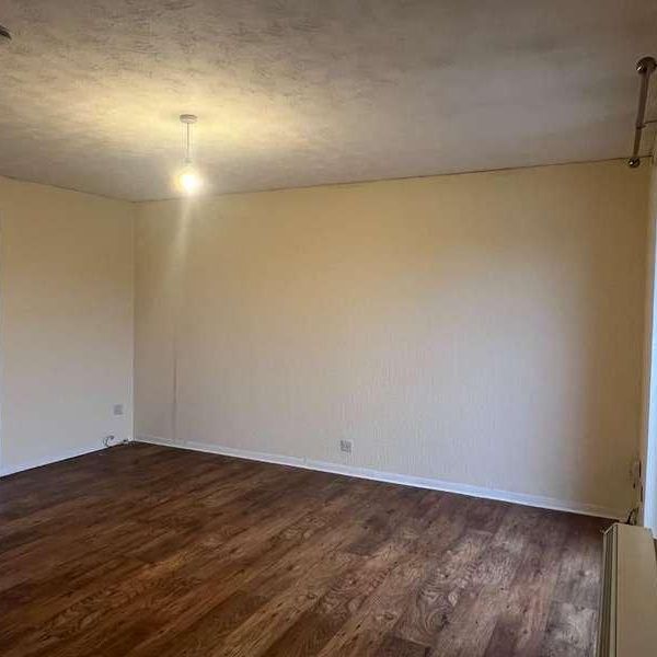 Shafter Road, Dagenham, RM10 - Photo 1