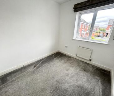 3 bedroom terraced house to rent - Photo 2