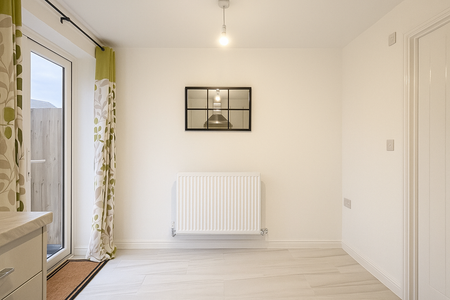 2 bedroom terraced house to rent - Photo 3