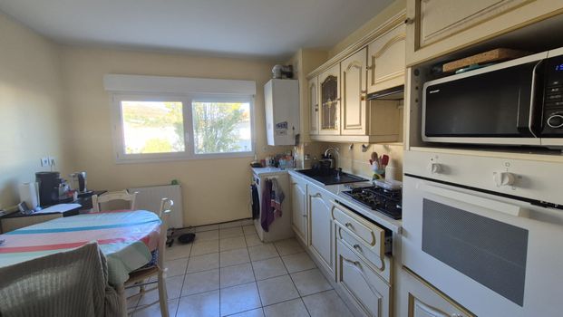 Location Appartement 4 pièces 81m² Y 80190 - Photo 1