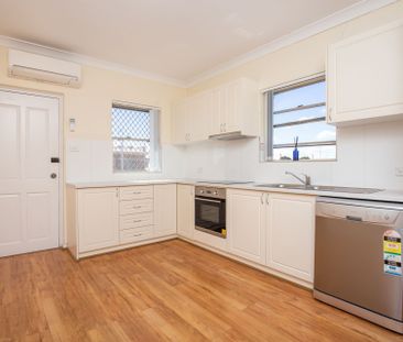 CENTRAL AND PRIVATE - Photo 1