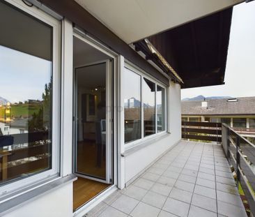 Charming 2-room apartment with balcony and garage in Emmetten - Foto 2