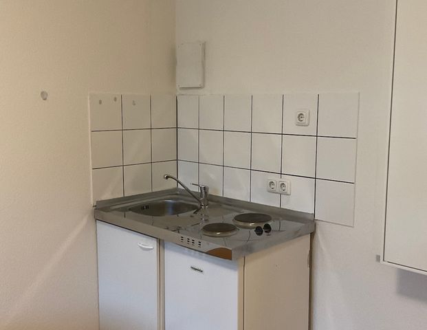 Möbliertes Studentenapartment- Only for Students!! - Photo 1