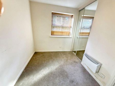 2 bed apartment to rent in NE12 - Photo 2