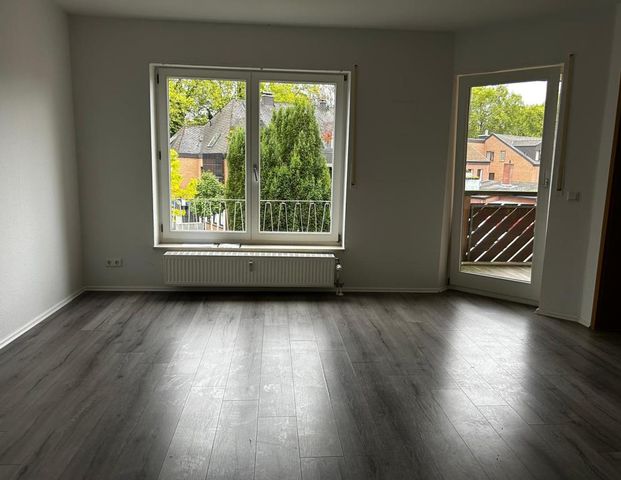 2 Zimmer Wohnung mit Balkon -WBS erforderlich- - Foto 1