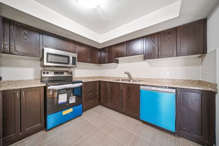 For Lease - 2441 Greenwich Drive Unit# 106, Oakville, Ontario - Photo 5