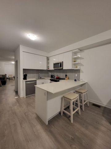 For Lease - 60 Hooyo Terrace, Toronto, Ontario - Photo 5
