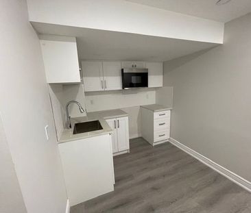 For Lease - 42 Ira Lane Unit# Bsmt, Whitchurch-Stouffville, Ontario - Photo 6