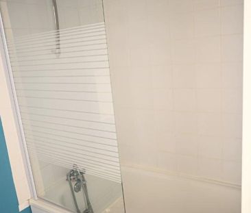 Location Appartement 2 pièces 47m² - Photo 2