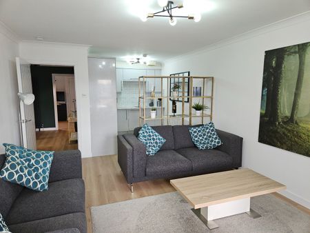 2 Bed Flat, Victoria Road, G42 - Photo 2