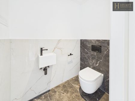 Danubeflats – Exklusive 2-Zimmer-Wohnung im höchsten Wohnhochhaus Österreichs mit zwei Balkonen, Spa und Blick auf die Neue Donau - Photo 3