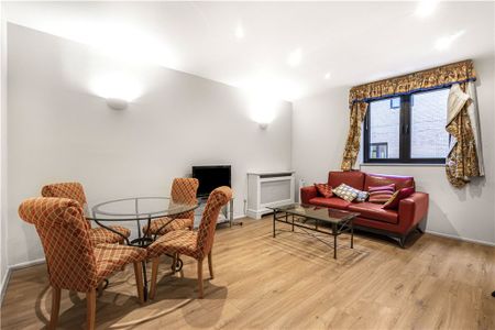 Cromwell Road, London, SW7 4XH - Photo 3