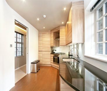 Kings Court North, Kings Road, Chelsea, London, SW3 flat to rent - Photo 1